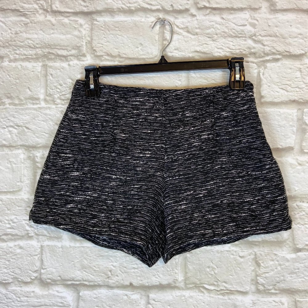 OLD NAVY Womens Shorts Size 4 Black/White Side Zipper
